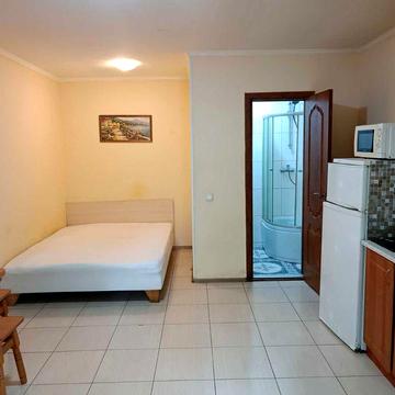 Своя, студия, 16 Фонтана