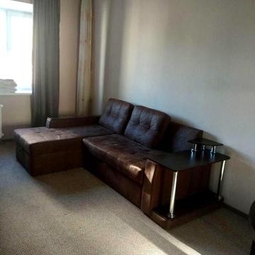 Вишняківська вул., 13