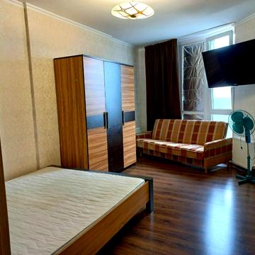 Світла вул., 3д