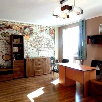 Продаж 2-к квартира на вул. Дмитра Майбороди