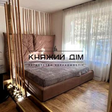 Павла Тичини просп., 16/2