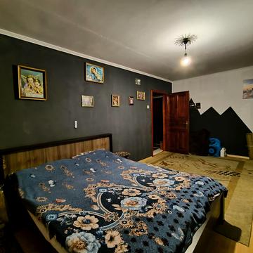 Івана Пулюя вул., 6