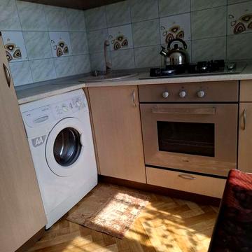 Оренда 1кім 3/5 Зестафонська вул.