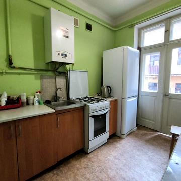 Князя Ярослава Осмомисла пл., 8