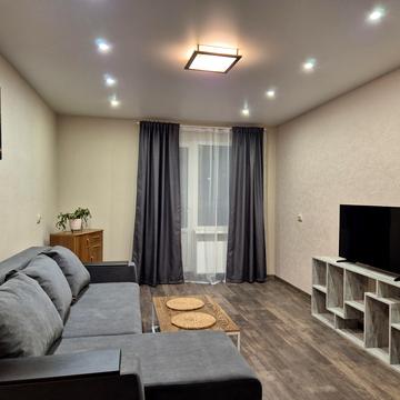 Академіка Глушкова просп., 9-Є