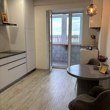 Нова однокімнатна квартира, вперше здається! Умань