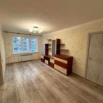 Юрія Кондратюка вул. (Комунарівська), 5