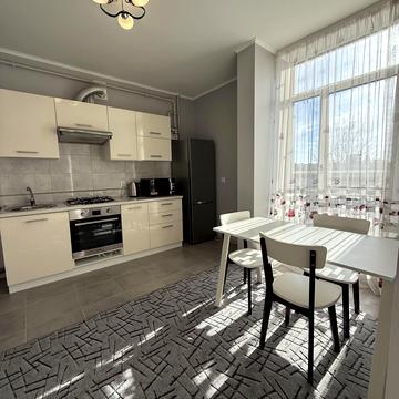 Володимира Янева вул., 19