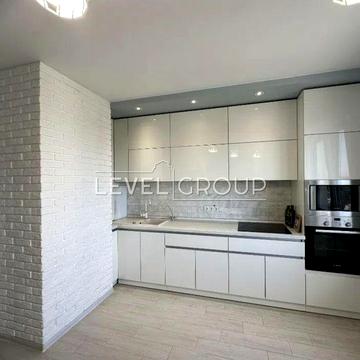 Продаж 3-кімнатну квартиру ДВРЗ