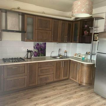 Сдам 2 кімнатну квартиру центр