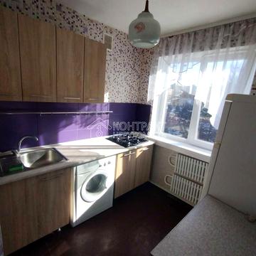 Познанська вул., 11Б