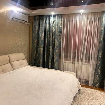 Квартира 2-кімнатна з автономним опаленням в центрі міста