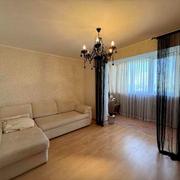 3-ком. 71 м2,  газовый дом 2004 г. Закрытая Территория. Под Программы!