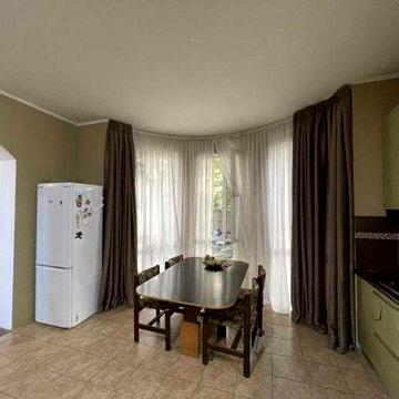 Терміновий продаж будинку на вул.Абрикосова