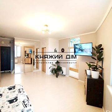 Світла вул., 3д