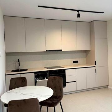 Івана Фогарашія вул., 19