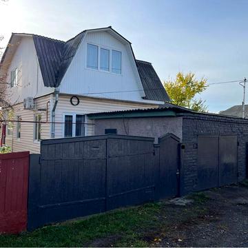 Продам півбудинку по вул. Євгена Коновальця (наприкінці вулиці)