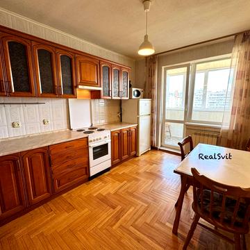 Петра Григоренка просп., 38