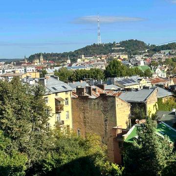 Оренда 2 кімнатна квартира,бл.центр.