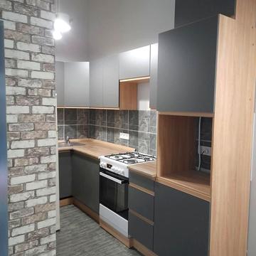 Івана Огієнка вул. (), 18