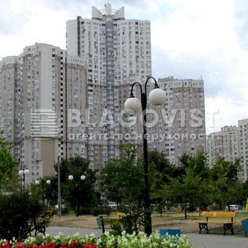 Продаж 2 кімнатної квартири ,Вул.Срібнокільська 1,Позняки