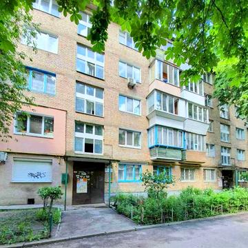 Зелена вул., 10