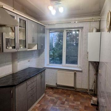 Продам 3х ком.квартиру на Коммунаре