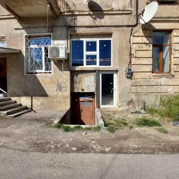 Підвалля вул., 5