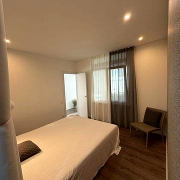 Аренда 2-х ком, светлой квартиры,Соломенка, 5 мин до центра!