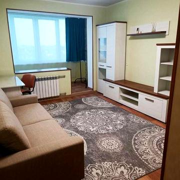 Аренда 1-ком. кв-ра на Братiв Горобцiв