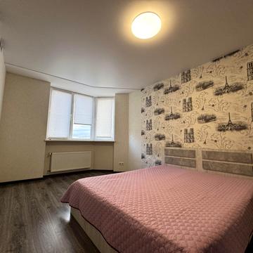 Боголюбова вул., 24