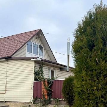 Продаж двох будинків 60м2 і 50м2, на одній ділянці