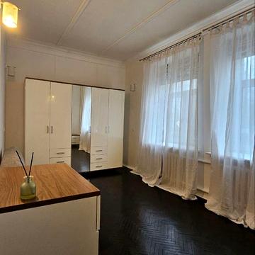 Саксаганського вул., 85/23