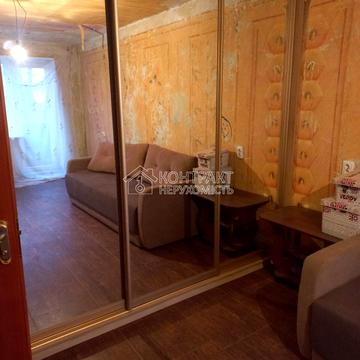 Ньютона вул., 121а