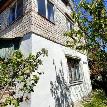 Дача за містом приватизована торг