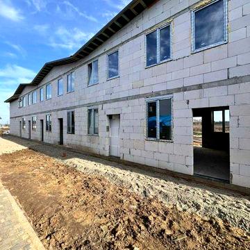 Продаж 2к таунхаусу 60м2 з власним подвірям Білогородка