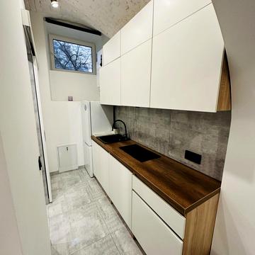 Просвіти вул. (), 4