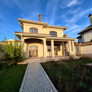 Совиньон! Современный дом 162м² - уют, статус и комфорт у моря!