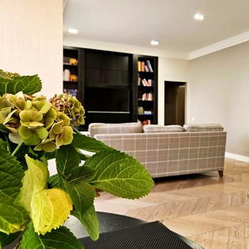 Стрийська вул., 87