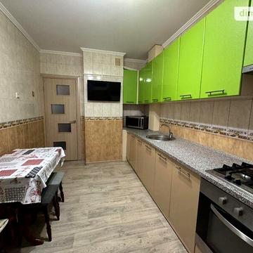 Довгострокова оренда 2к Квартира Чорних Запорожців (Леваневського) вулиця