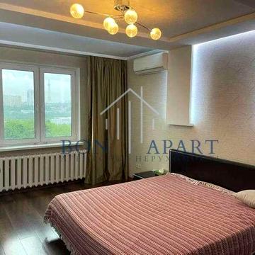 Білицька вул., 18