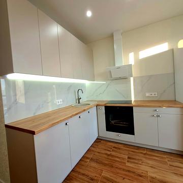 Вербицького, 1В