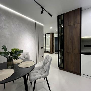 Юліана Пелеша вул., 1