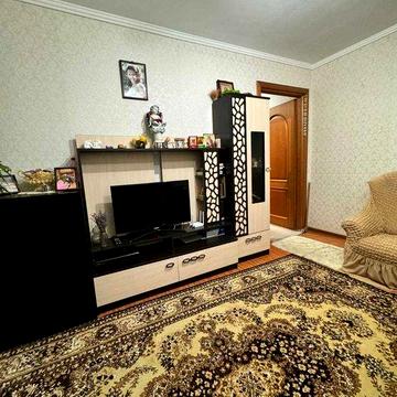 Продам 2 кімнатну кв-ру на Добровольського