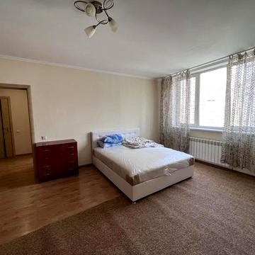 Єлизавети Чавдар вул., 13