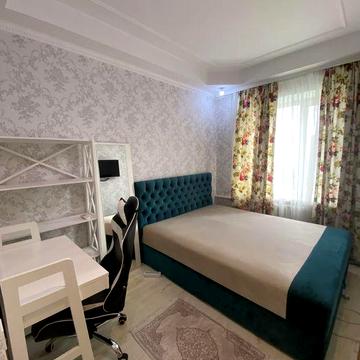 Оренда,вул.Велика Василькiвська,114. Метро Палац Україна 2хв.