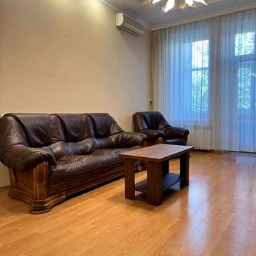 Велика Перспективна вул. (Карла Маркса), 10