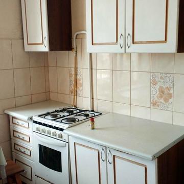 Дмитра Іванова вул., 6