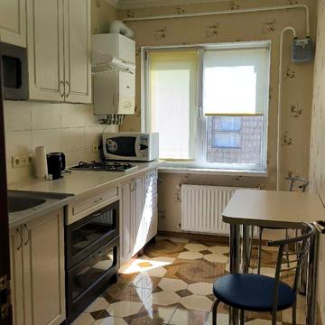 Сергія Ядова вул. (Ювілейна), 22