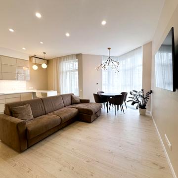 Василя Тютюнника вул. (Анрі Барбюса), 51/1А